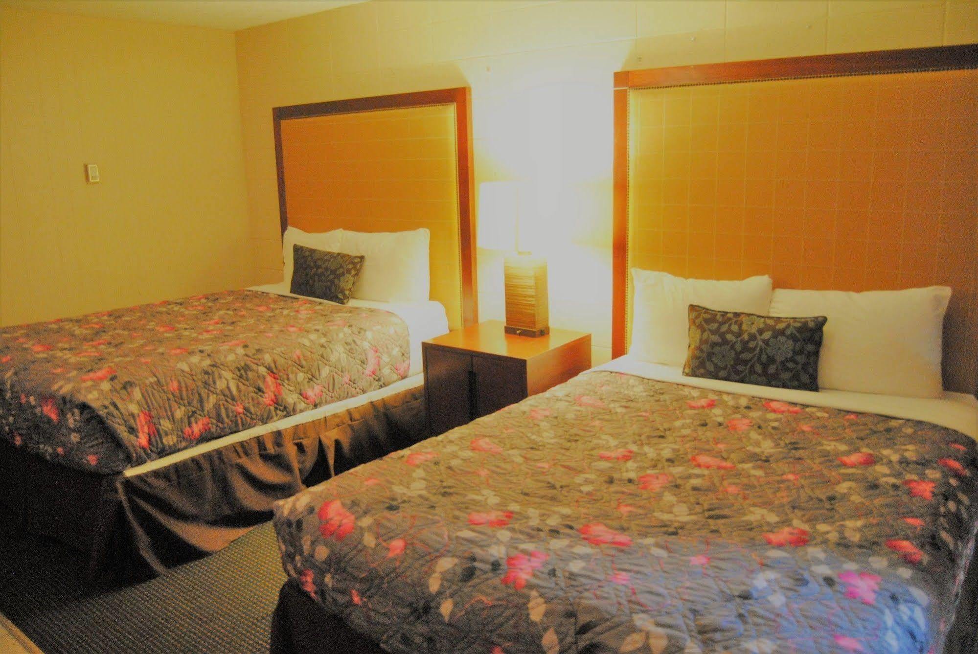 Derrick Motel Edmonton Luaran gambar